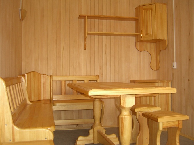 Мебель для бани в комнату отдыха из дерева фото